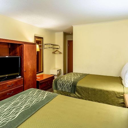 מורגנטאון Econo Lodge מראה חיצוני תמונה