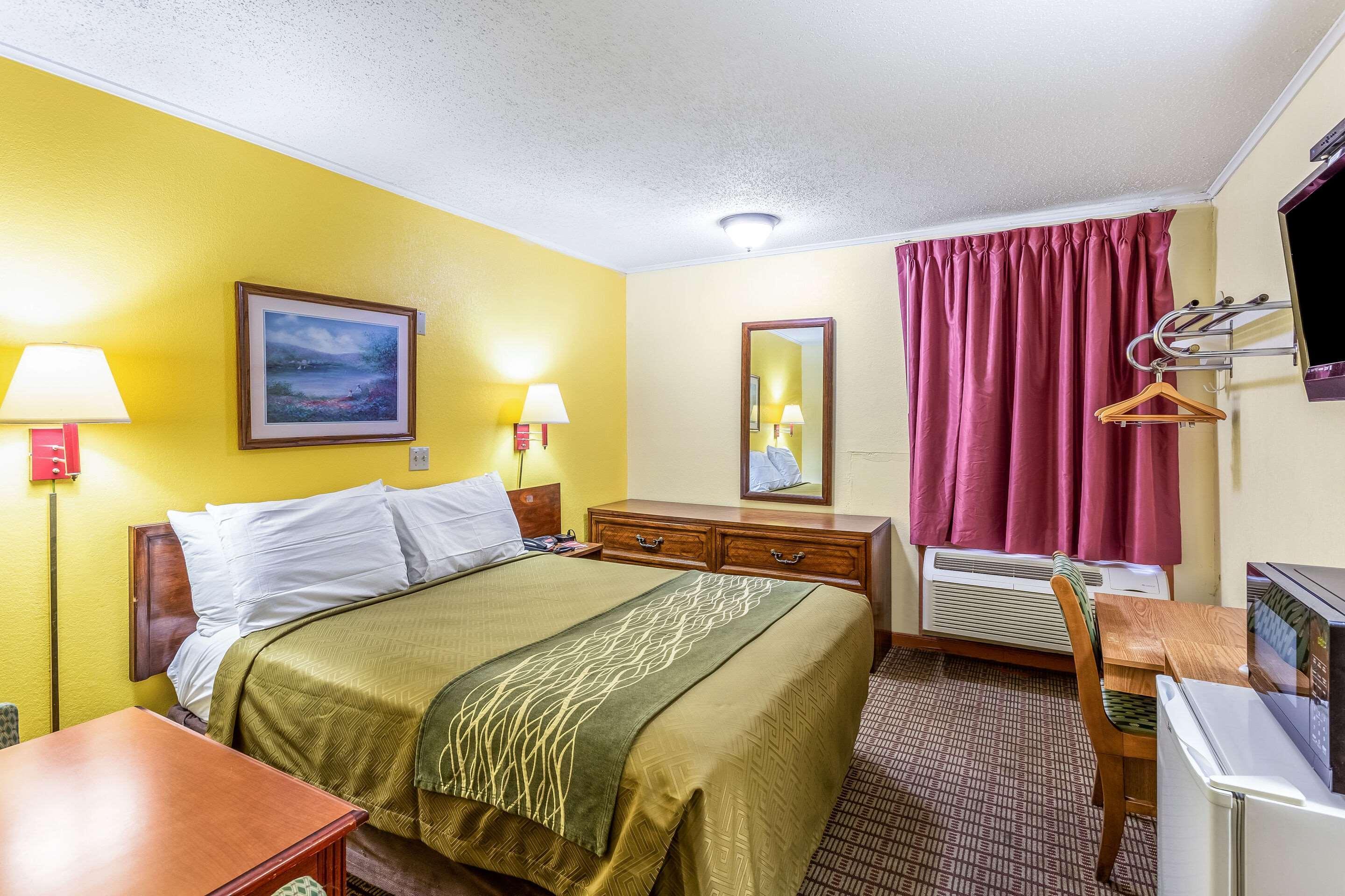 מורגנטאון Econo Lodge מראה חיצוני תמונה
