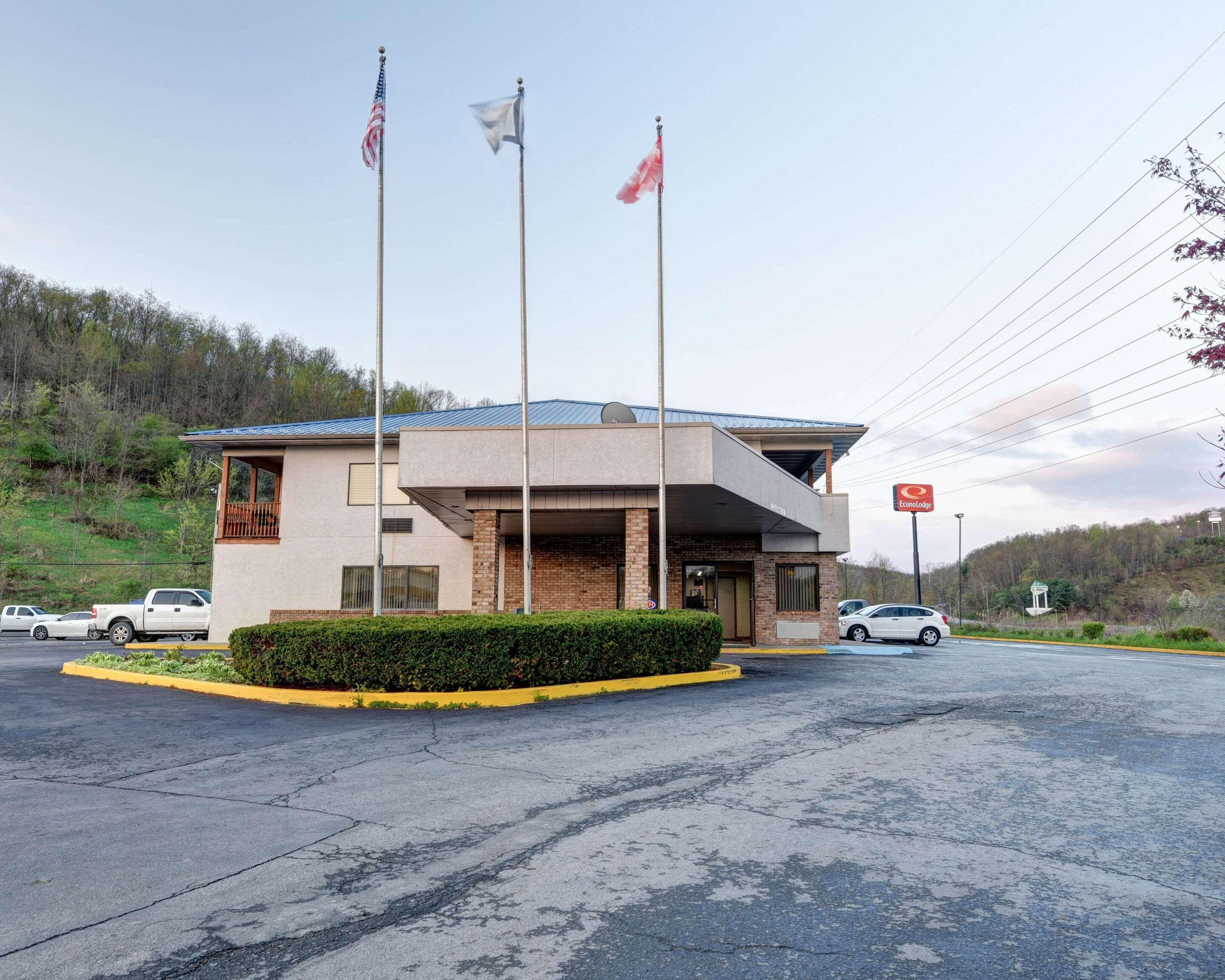 מורגנטאון Econo Lodge מראה חיצוני תמונה