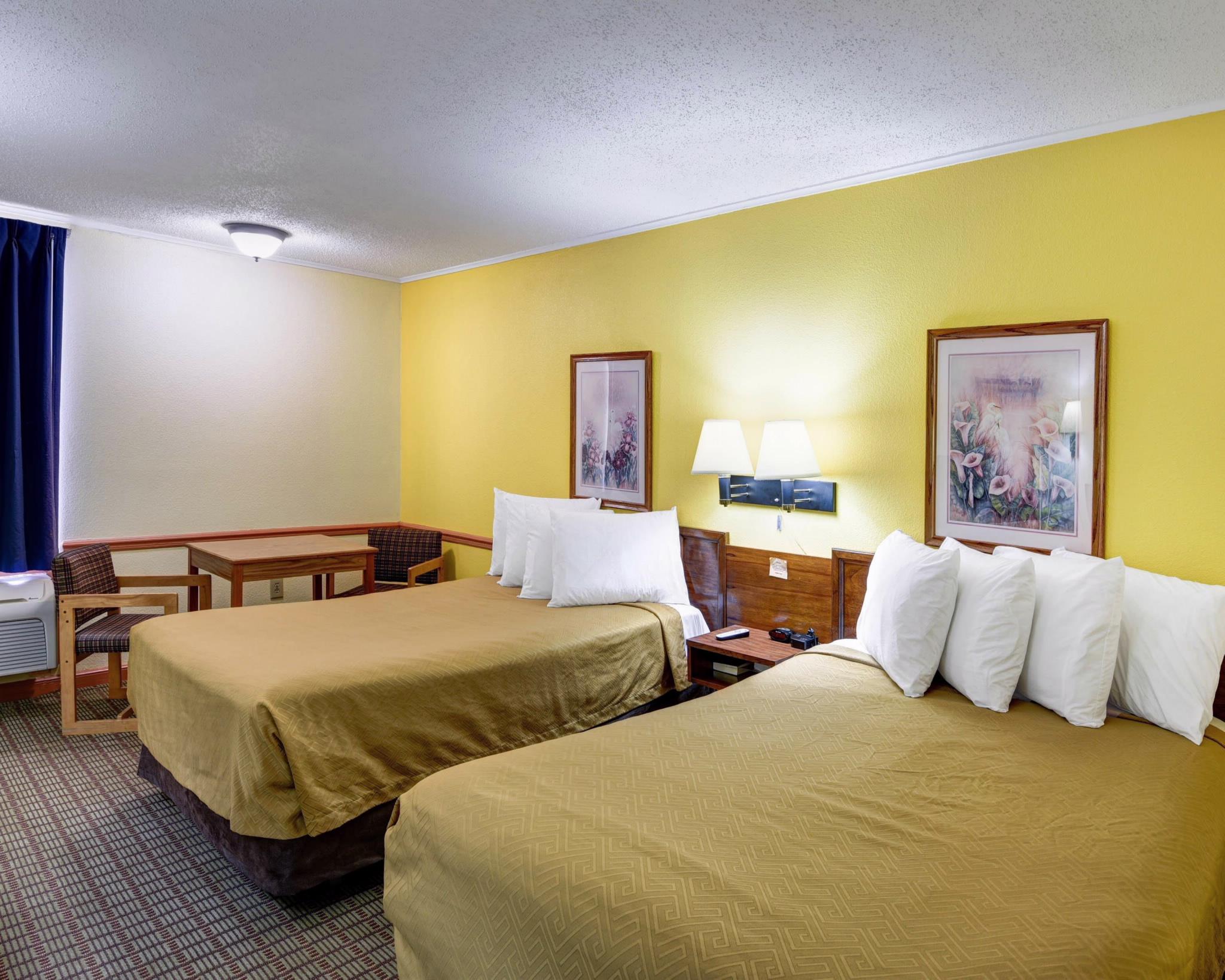 מורגנטאון Econo Lodge מראה חיצוני תמונה
